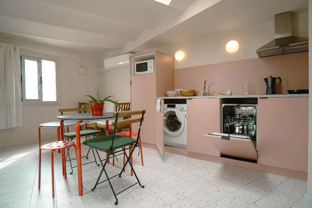 STUDIO WITH TERRACE Room, Smartr Barcelona Ramblas, Barcelona