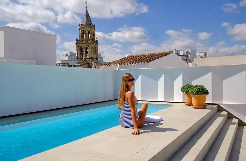 Pool, Posada del Lucero, Seville