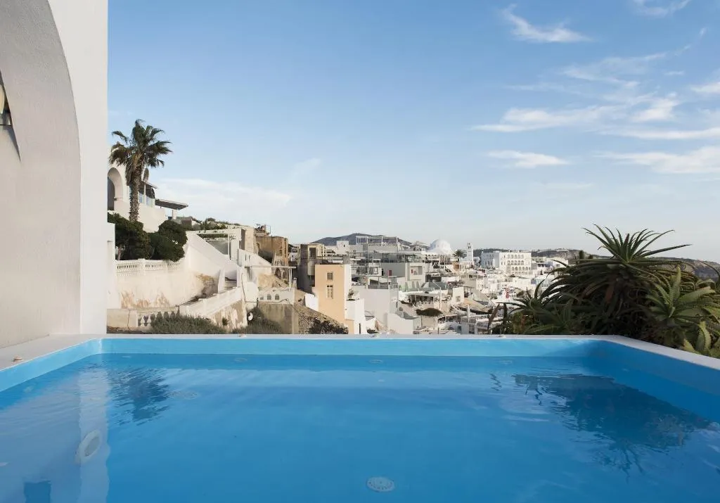 Sports and Entertainment, Kastro Suites, Santorini