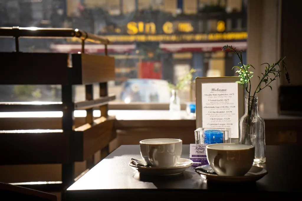 Bar, Ashley Hotel, Cork