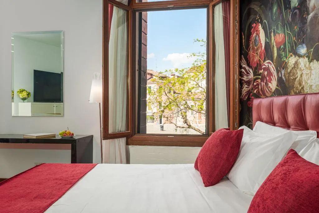 STUDIO PREMIER Room, Palazzo Paruta, Venice