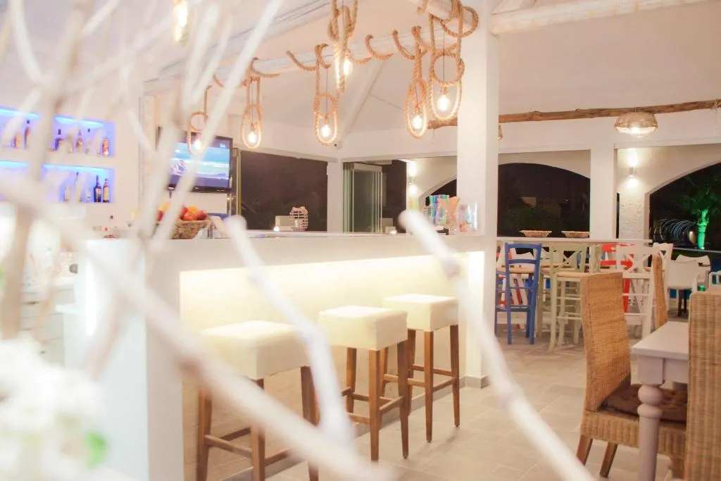 Restaurant, Malibu Boutique, Rhodes
