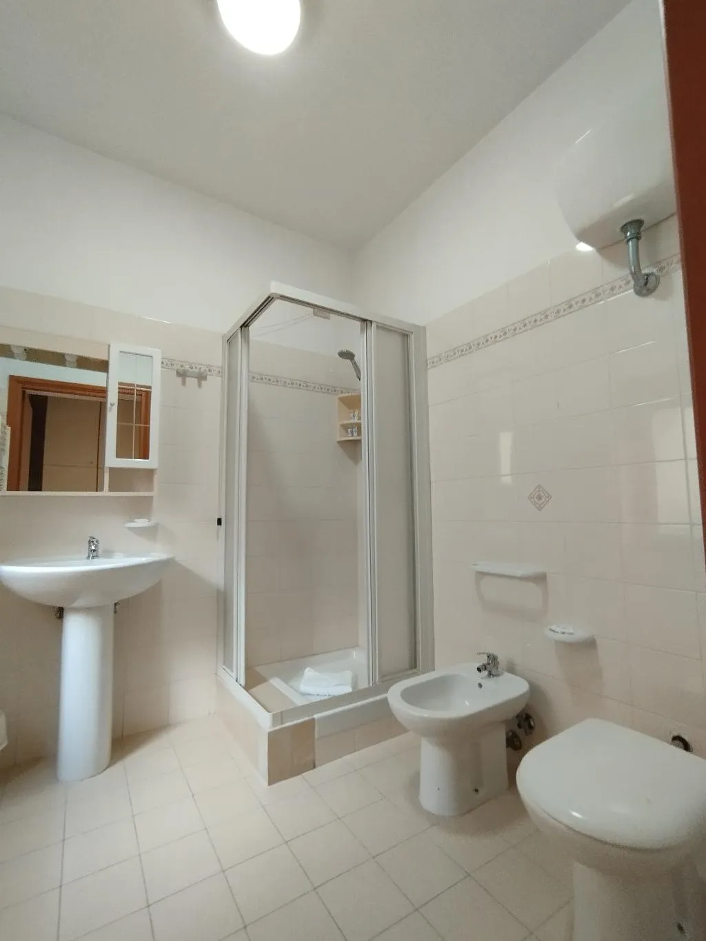 Room, Apulia Hotel Roma, Rome