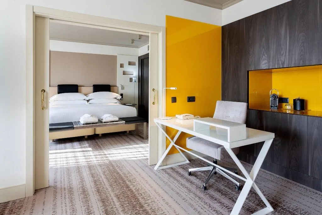 Room, Marriott Hotel Madrid Auditorium, Madrid