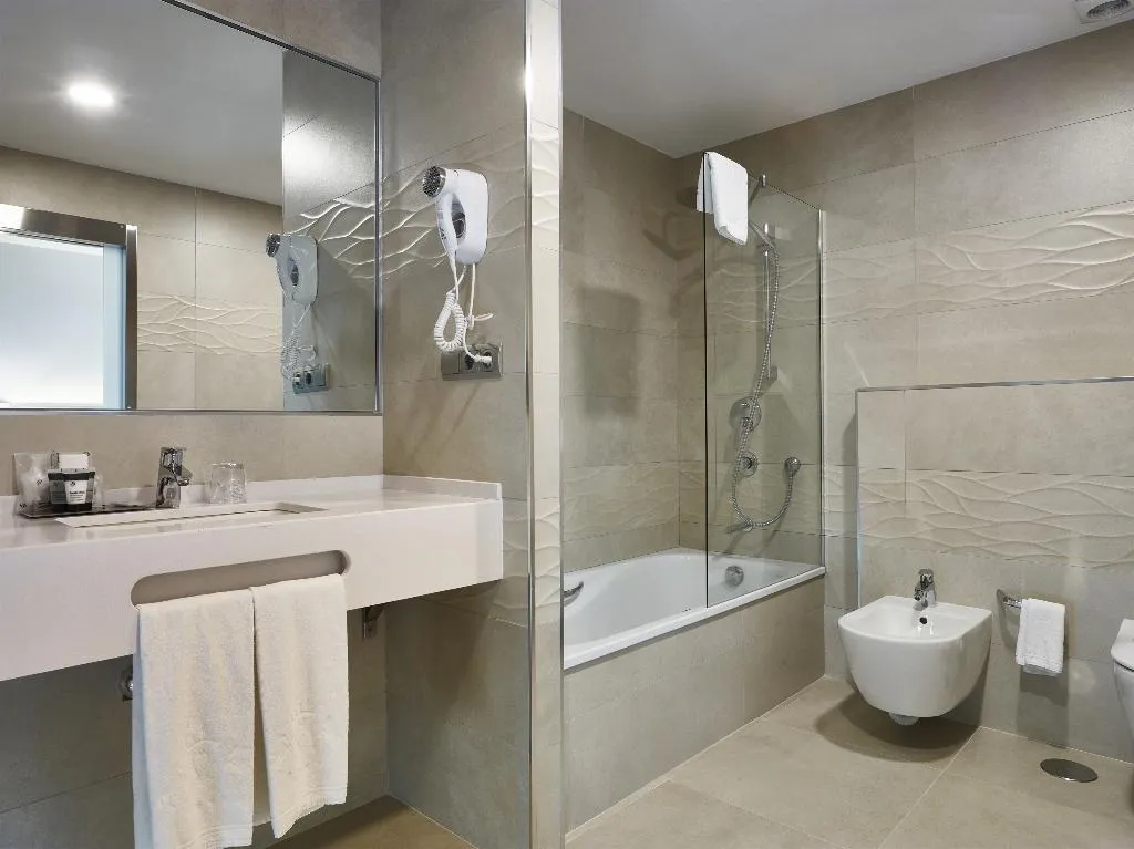 Room, Maestranza, Costa Del Sol