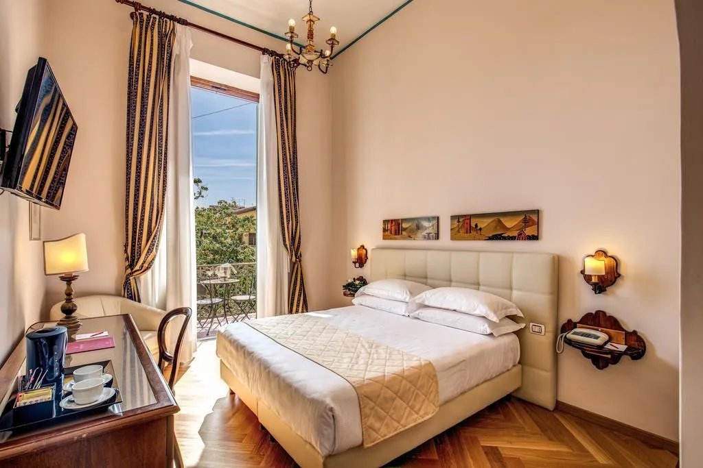 Double or Twin GARDEN VIEW Room, Croce Di Malta Florence, Florence
