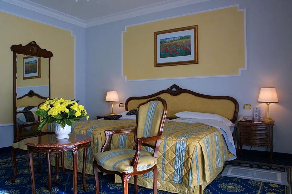 General view, Grand Hotel Terme Trieste and Victoria, Venice