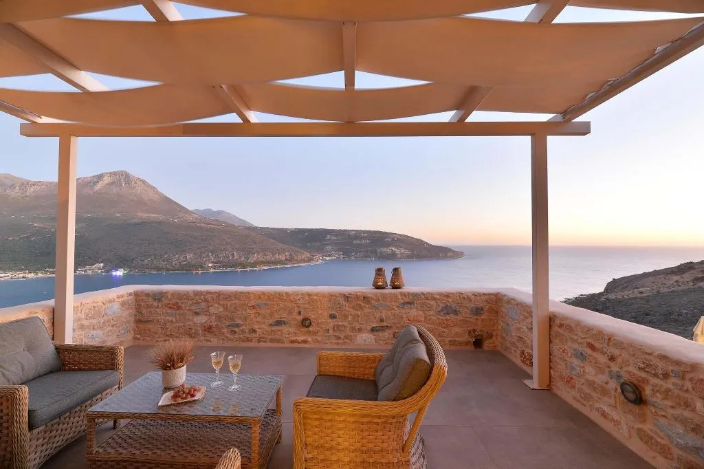 SUITE DELUXE SEA VIEW Room, Akrolithi Boutique Hotel & Suites, Kalamata