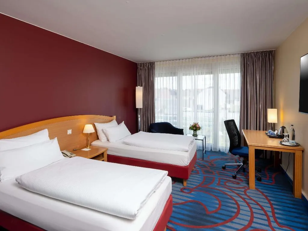 TWIN STANDARD Room, Mercure Berlin Tempelhof, Berlin