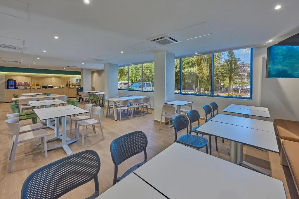 Restaurant, City Express By Marriott Playa del Carmen, Playa Del Carmen