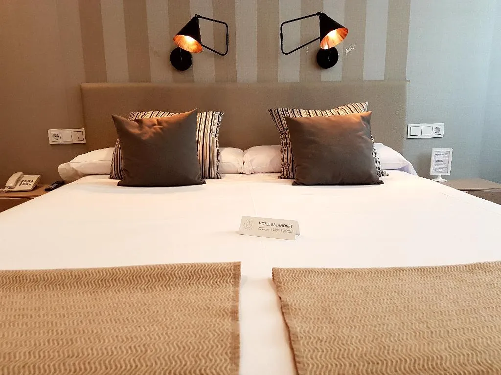 Double or Twin CLASSIC ONE BEDROOM Room, Hotel Boutique Balandret, Valencia