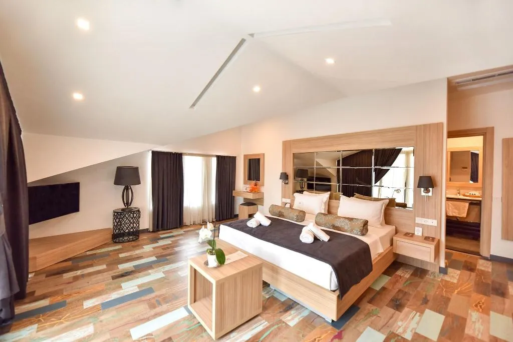 Room, Alesta Midtown, Dalaman