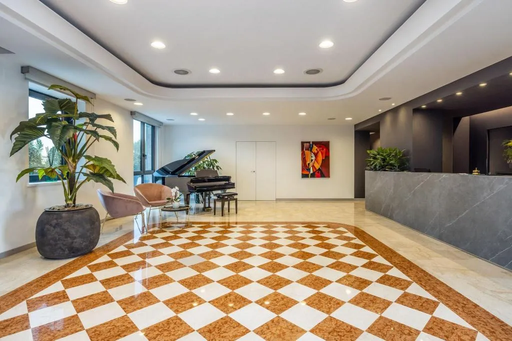 Lobby, Hotel Omnia, Venice