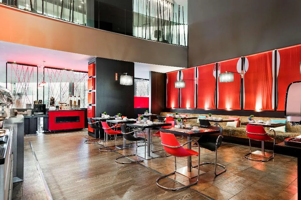 Restaurant, Hotel Barcelona Condal Mar Affiliated by Meliá, Barcelona