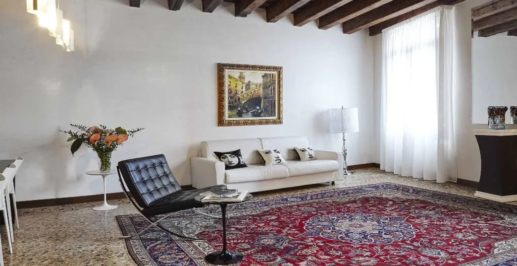 APARTMENT CITY VIEW ONE BEDROOM Room, Palazzo Paruta, Venice