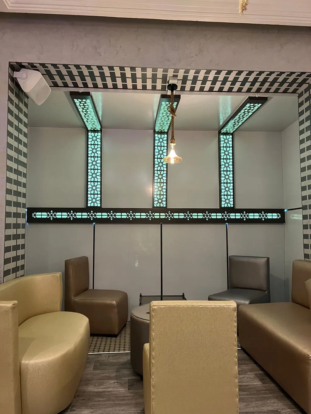 Bar, Nouzha Hotel, Fez