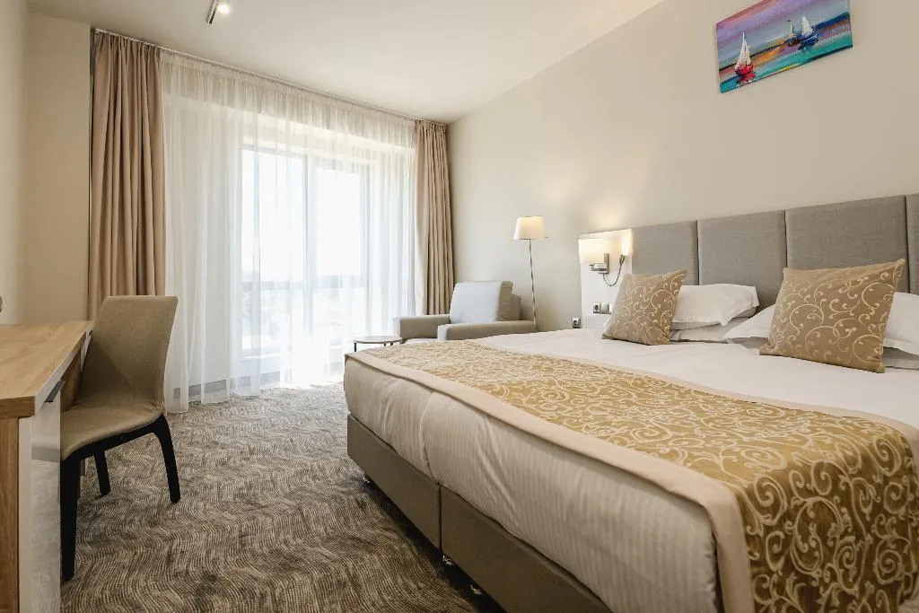 APARTMENT ONE BEDROOM ONE BATHROOM Room, Laguna Park Sunrise, Bourgas