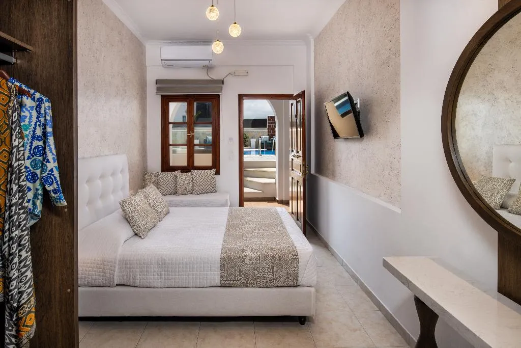 Double or Twin STANDARD Room, Astir Thira Hotel, Santorini