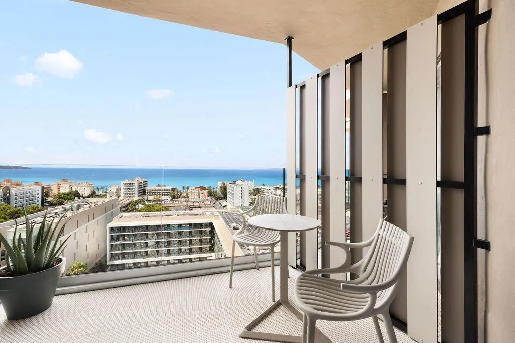 Double or Twin SEA VIEW Room, Aubamar Palma Resort, Majorca