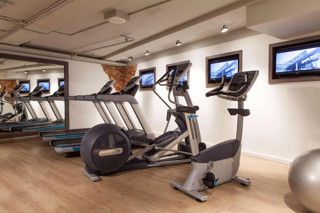 Sports and Entertainment, Radisson Blu Hotel Amsterdam, Amsterdam