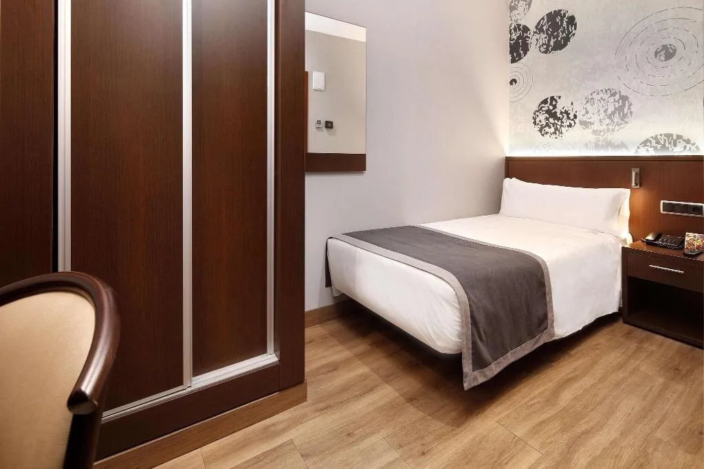 SINGLE STANDARD Room, HCC Taber, Barcelona