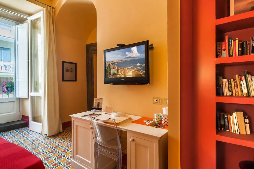DOUBLE DELUXE Room, Casa Astarita, Naples