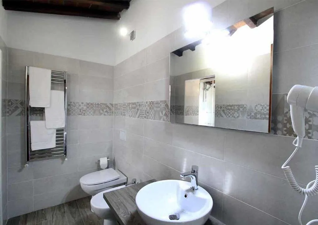 Room, Giuliani Home, Florence