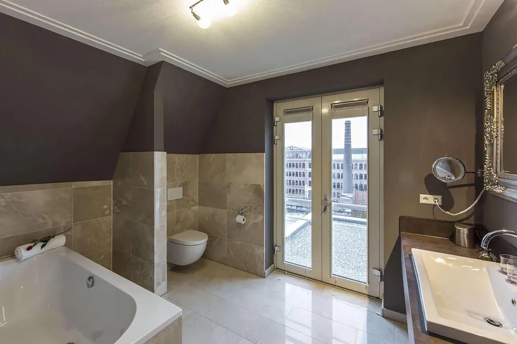 Room, Luxury Suites Amsterdam, Amsterdam