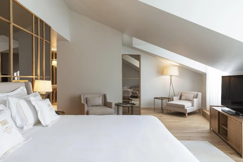 SUITE KING SIZE BED Room, Vignette Collection  Casa da Companhia, Porto