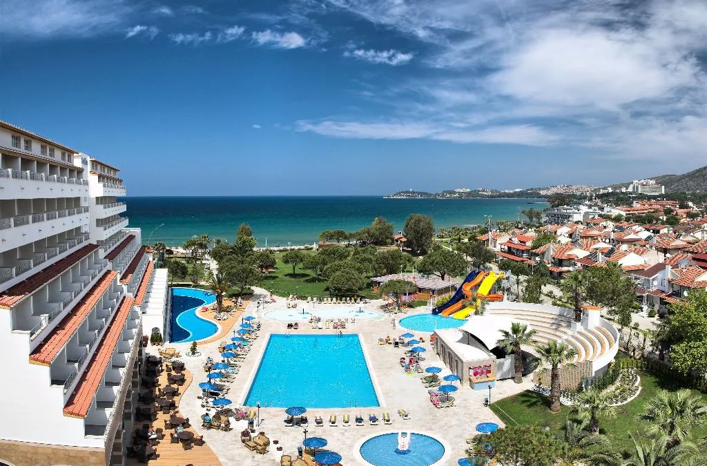 Pool, Batihan Beach Resort & Spa, Izmir