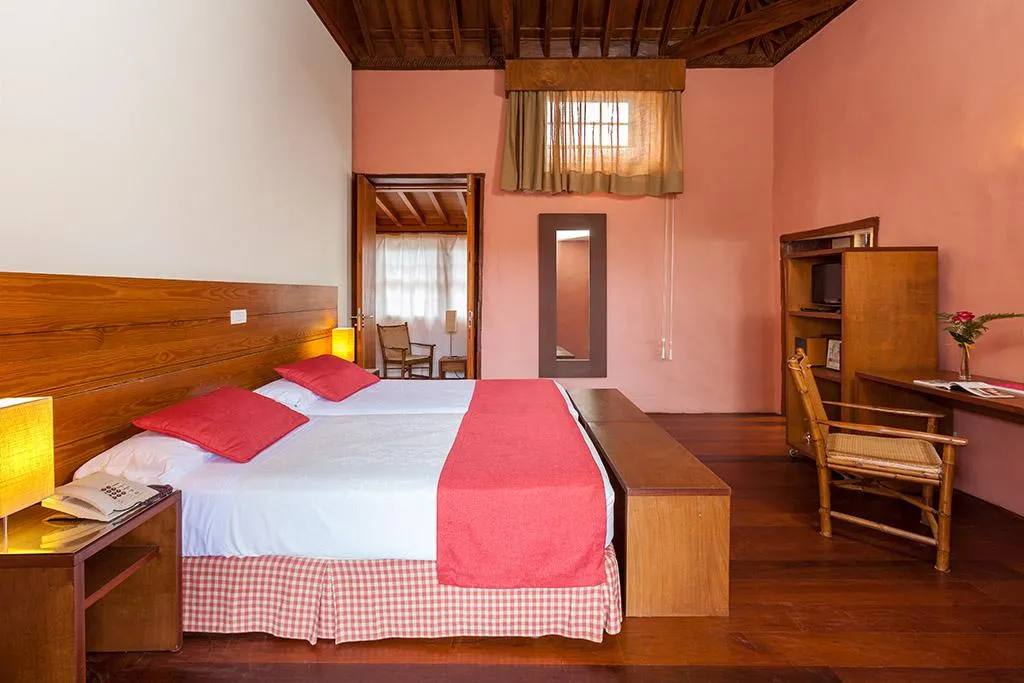 JUNIOR SUITE STANDARD Room, Hotel LIVVO La Quinta Roja, Tenerife