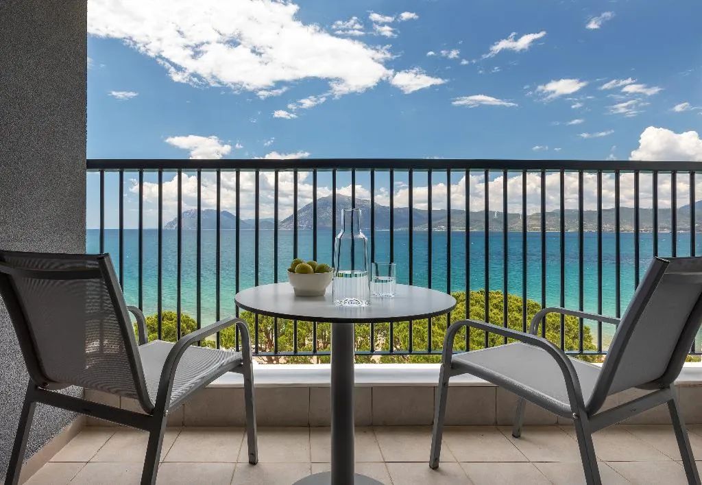 TRIPLE STANDARD Room, Airotel Achaia Beach, Athens