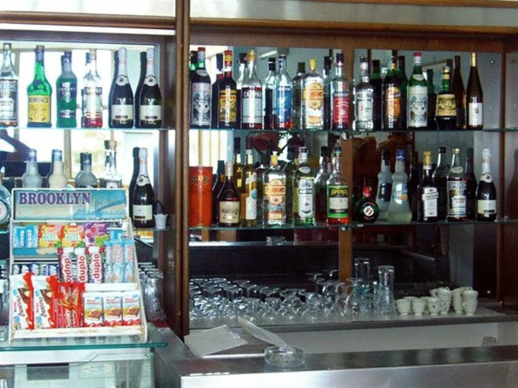 Bar, Baia Serena, Naples