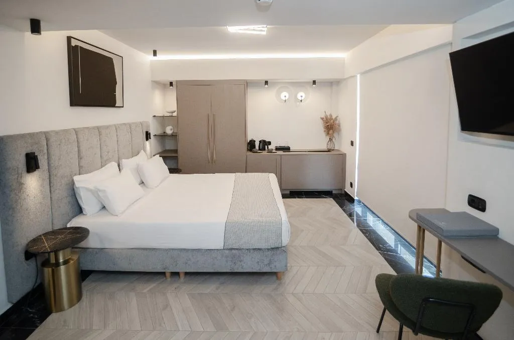 SUITE WITH JACUZZI Room, Esse Athens, Athens