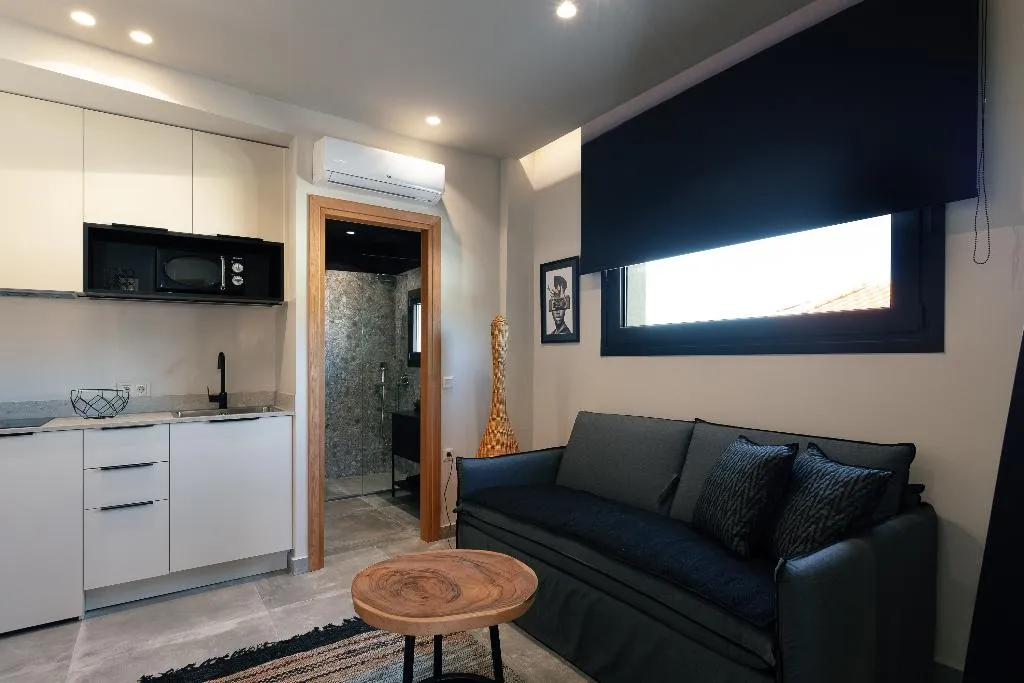 SUITE WITH BALCONY Room, Chapter 02 Gallery Suites, Crete