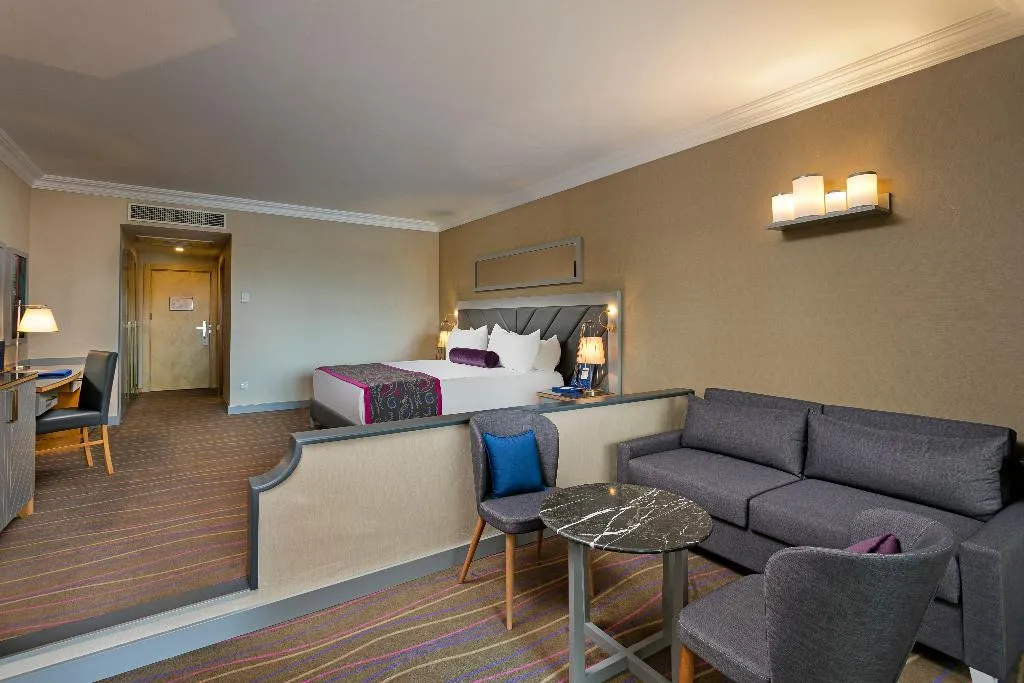JUNIOR SUITE LAND VIEW Room, Sirene Belek Hotel, Antalya