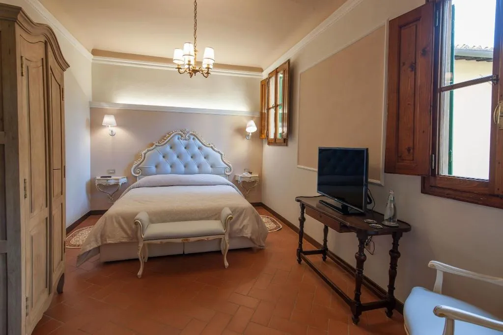 DOUBLE QUEEN SIZE BED Room, Art Hotel Villa Agape, Florence