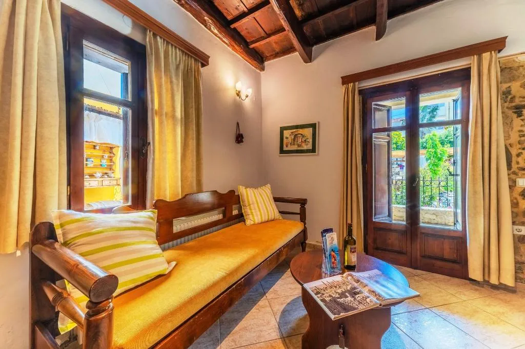 Room, Idili Traditional House, Crete