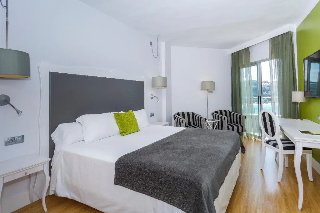 Double or Twin PREMIUM SEA VIEW Room, ARTIEM Audax, Menorca