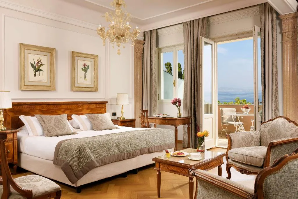 Room, Villa Cortine Palace Hotel, Milan