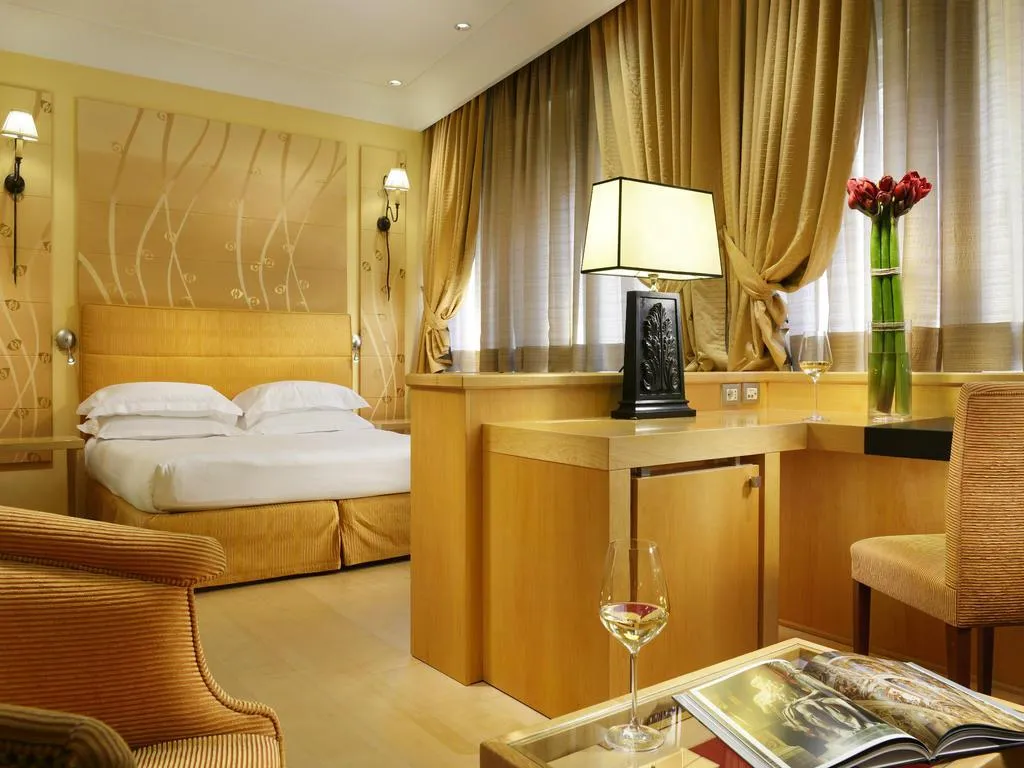 SUITE STANDARD Room, Grand Hotel Palatino, Rome