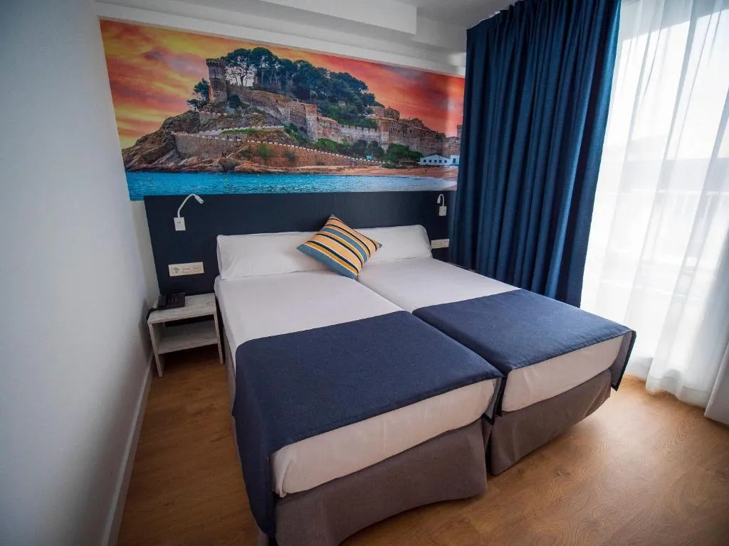 SUITE SUPERIOR Room, Don Juan Tossa, Costa Brava