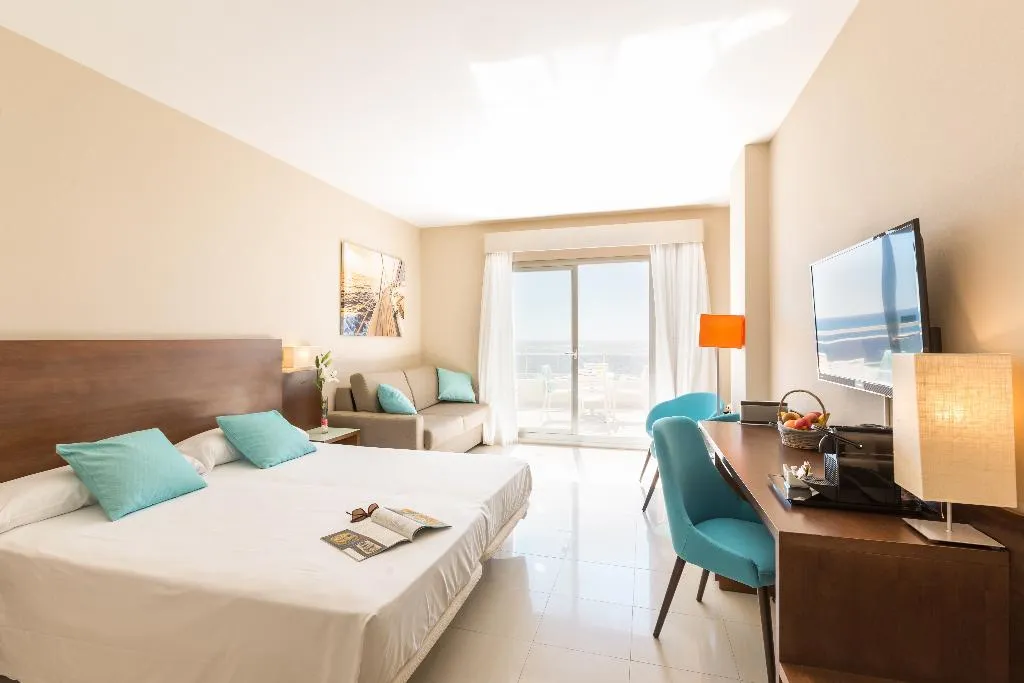 TWIN SEA VIEW Room, Hotel Bahía Calpe by Pierre & Vacances, Costa Blanca