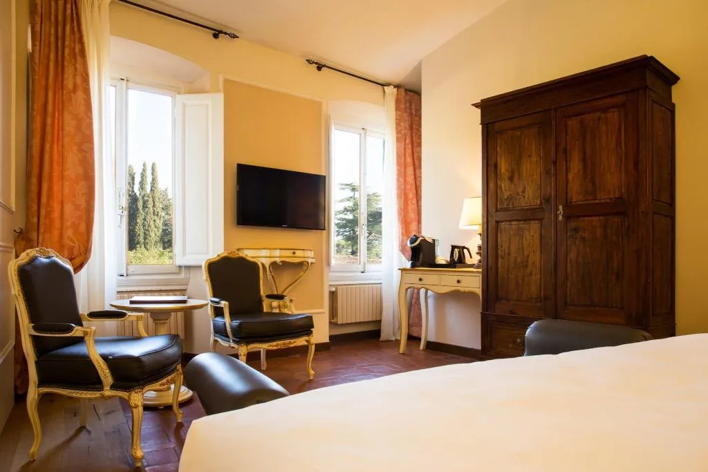 DOUBLE SUPERIOR KING BED Room, Art Hotel Villa Agape, Florence