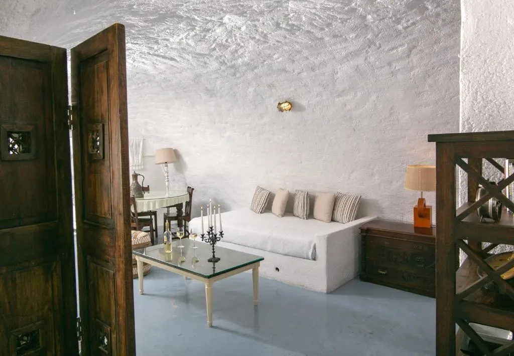 SUITE PREMIUM SEA VIEW Room, Alexander's Suites, Santorini