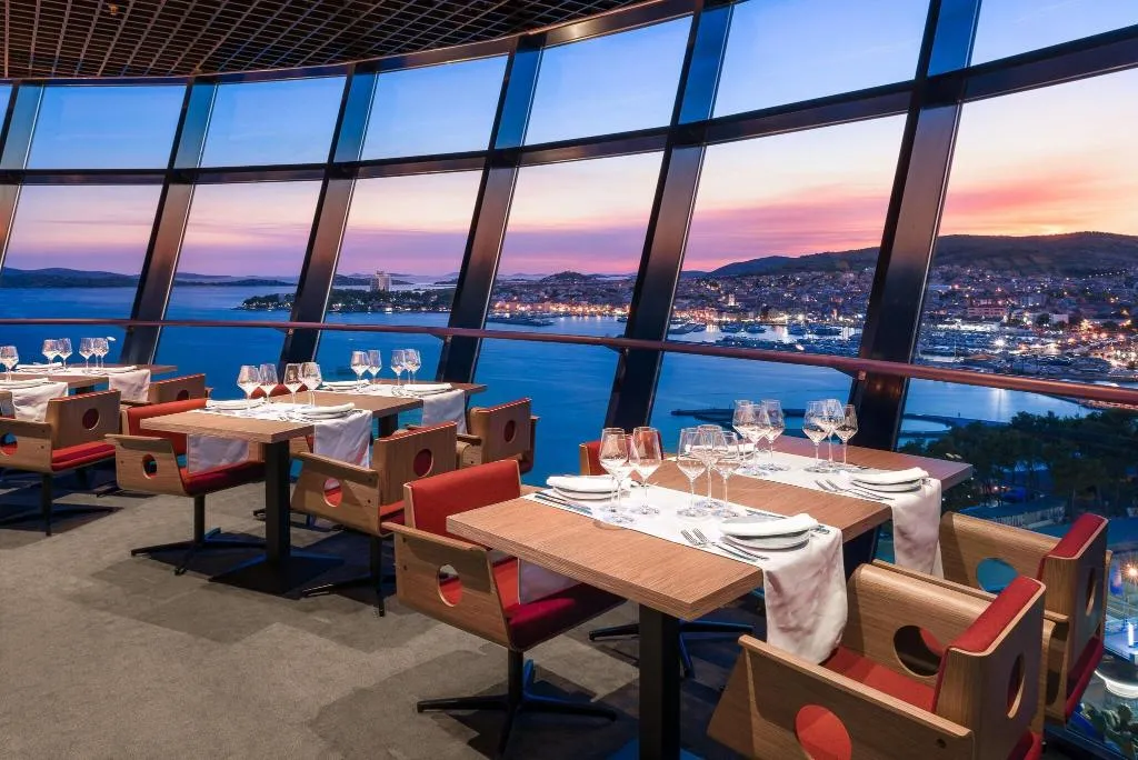 Restaurant, Olympia Sky, Split