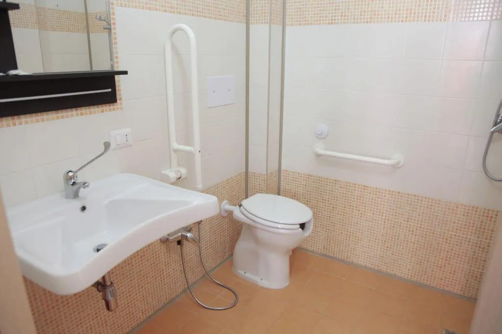 Room, Poma, Milan