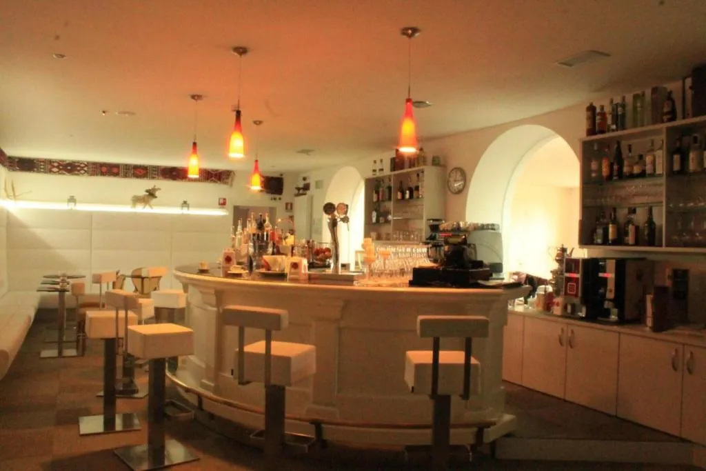 Bar, Alpen Hotel Eghel, Venice