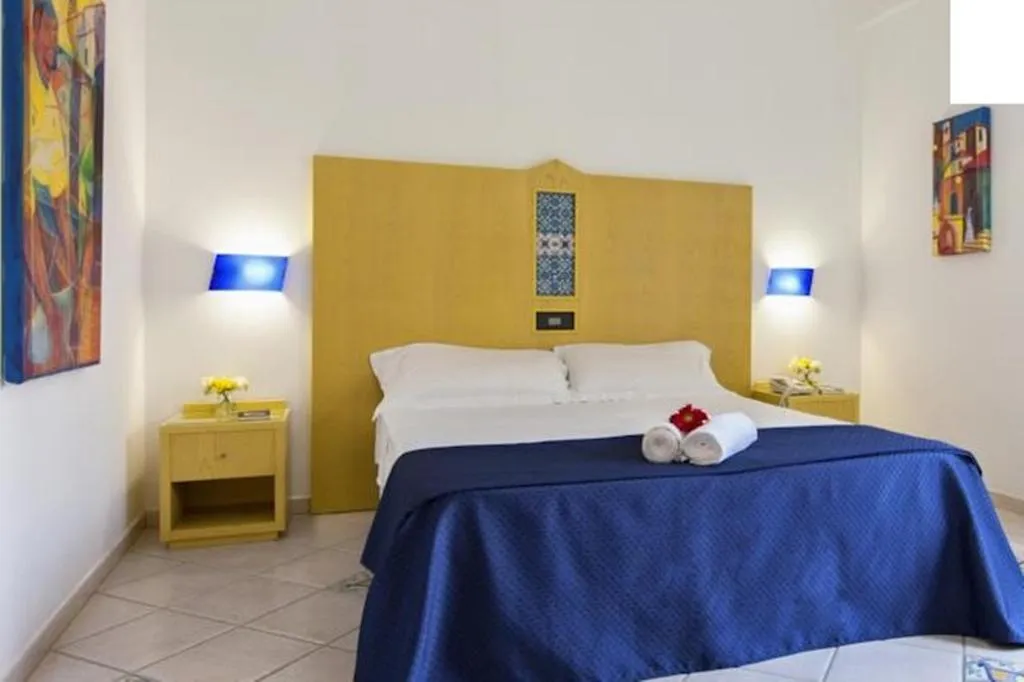DOUBLE SIDE SEA VIEW Room, Zahira Resort & Village, Palermo