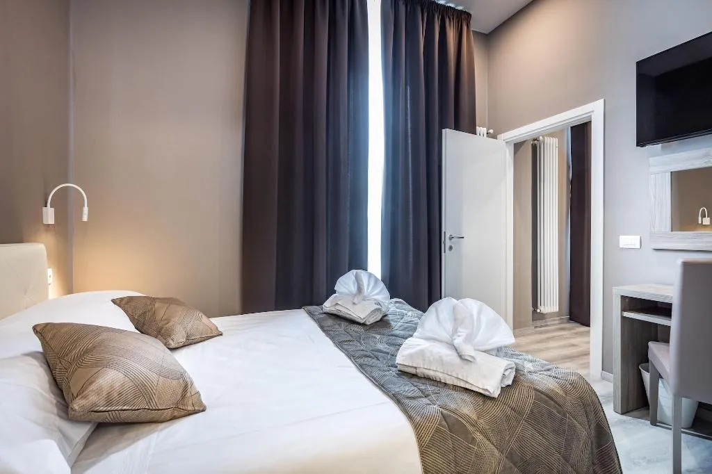 Room, B&B My Way, Florence